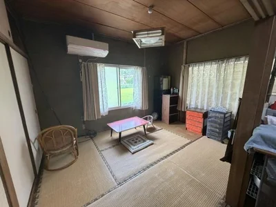 japanese-style room(s)