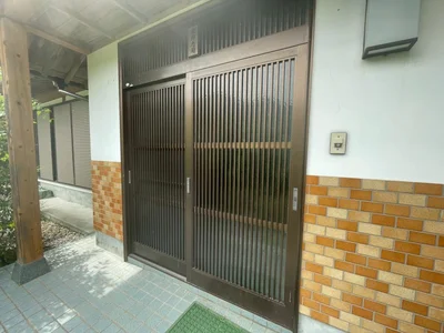 entrance