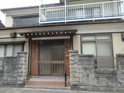 entrance