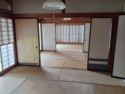 japanese-style room(s)