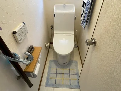 toilet