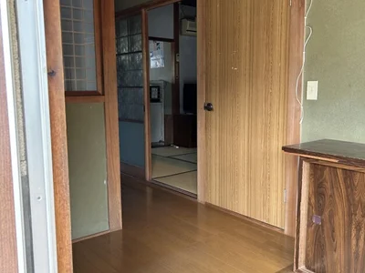 Photo 2