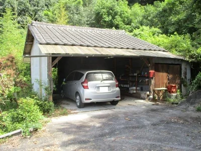 exterior exterior