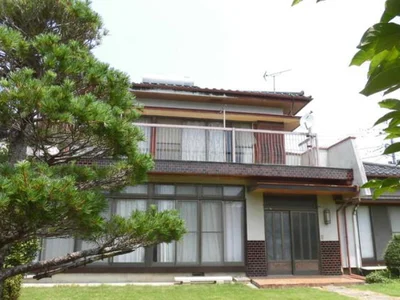 Photo 1 Photo 1