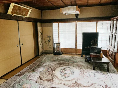 Photo 2