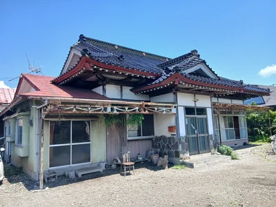 Photo 1 Photo 1