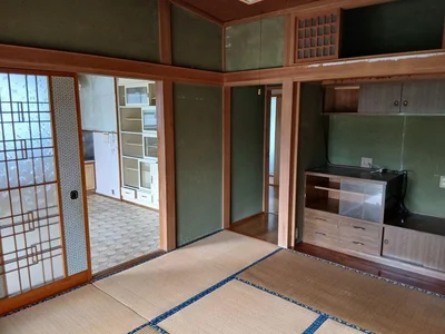 japanese-style room(s)
