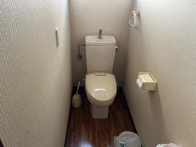 toilet