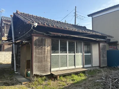 Photo 1 Photo 1