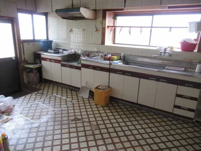 kitchen kitchen