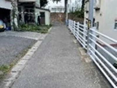 exterior (including front road)