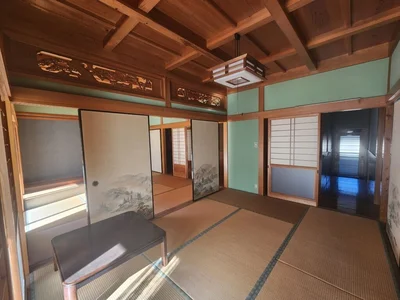 japanese-style room(s)