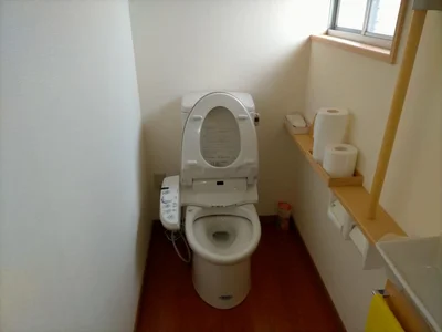 toilet