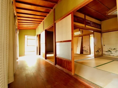 interior